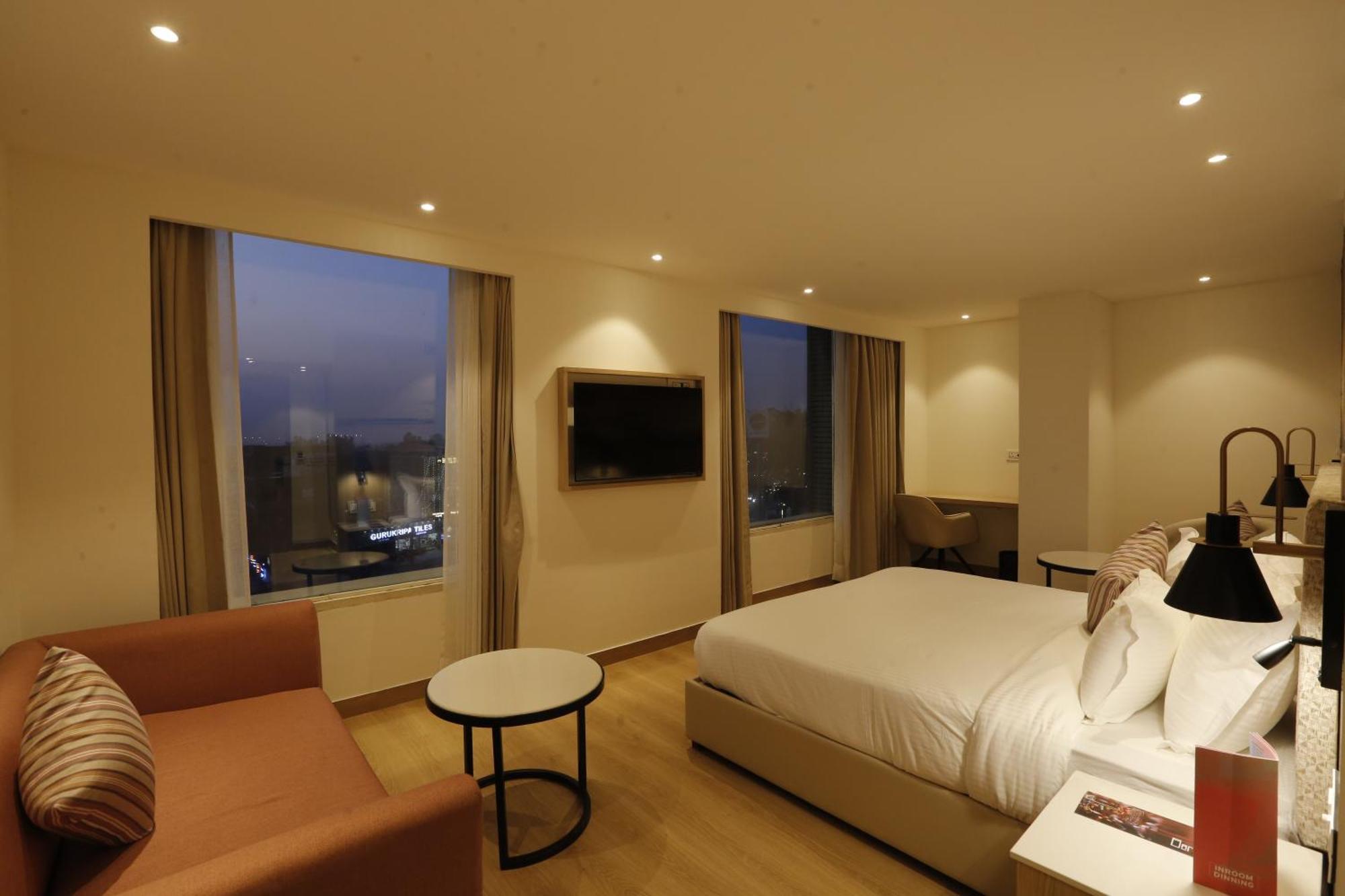 Hotel Tulip 4*