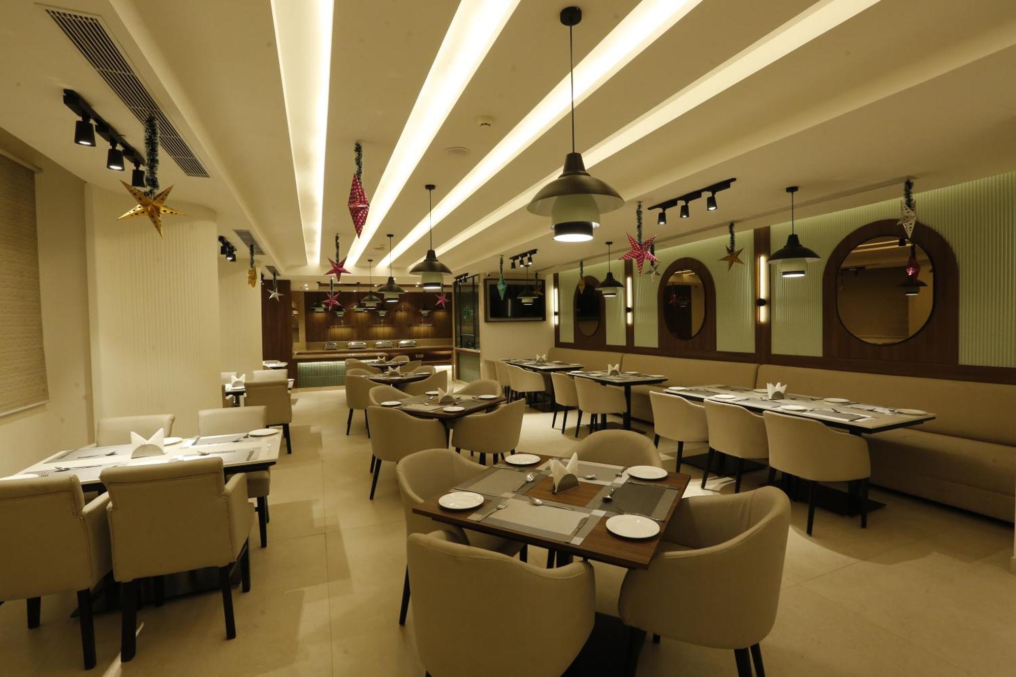 Tulip Hotel Zirakpur