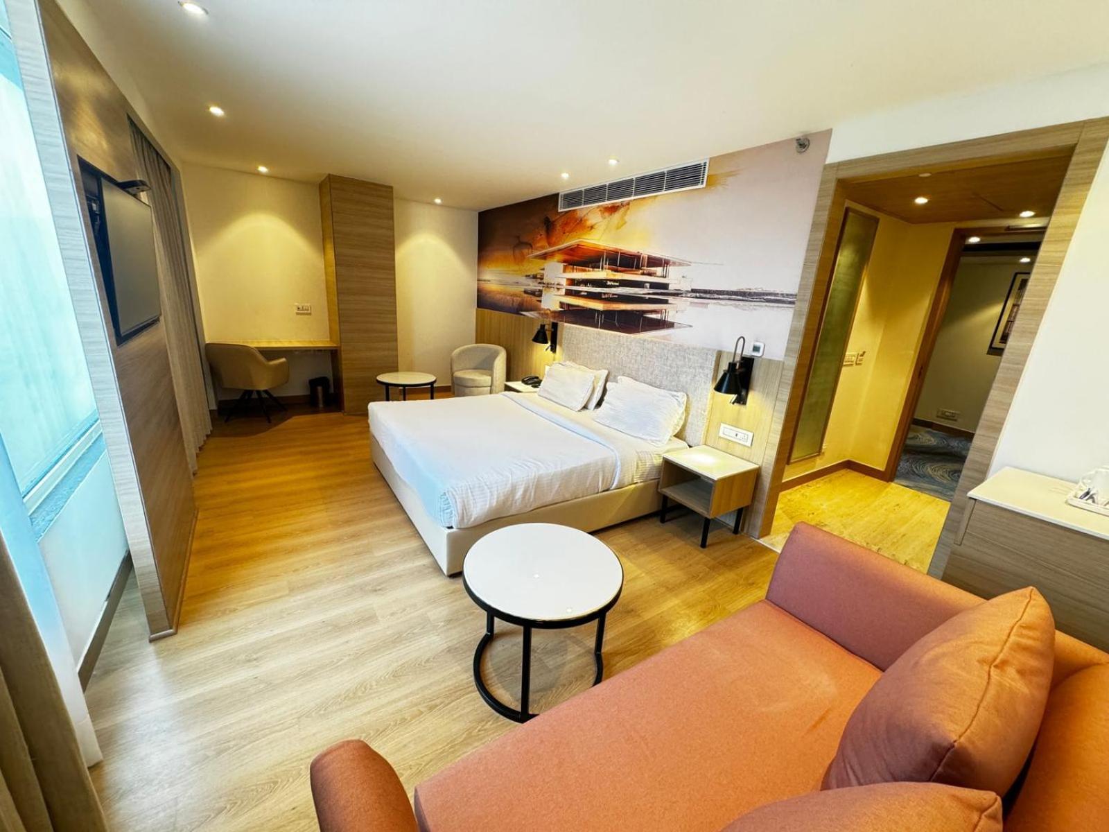 Hotel Tulip 4*