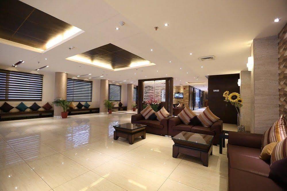Tulip 4*
