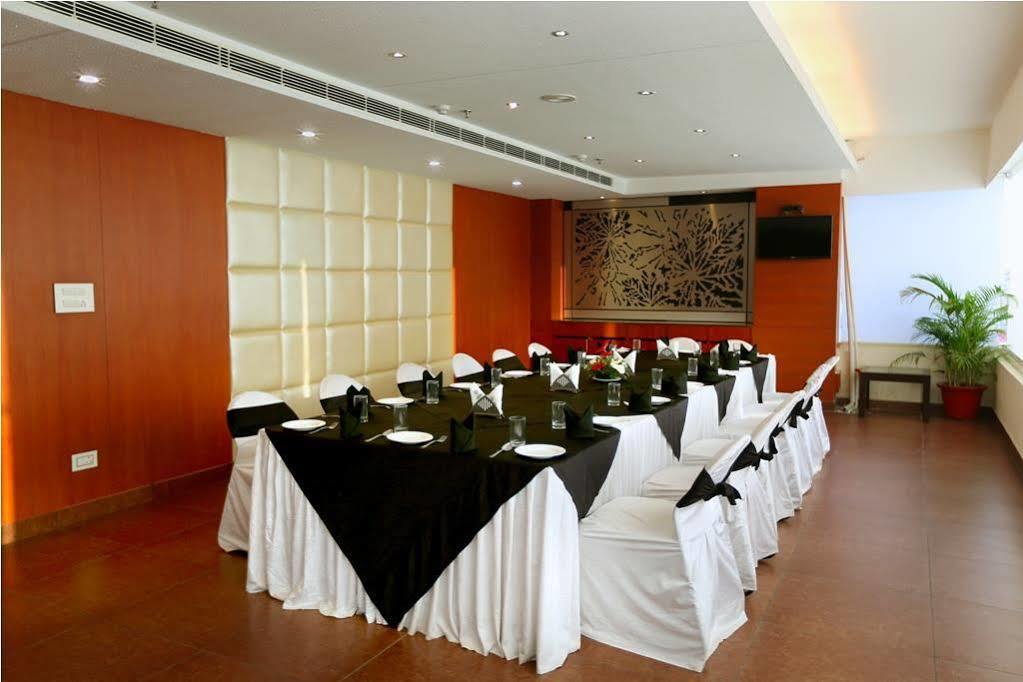Tulip Hotel Zirakpur