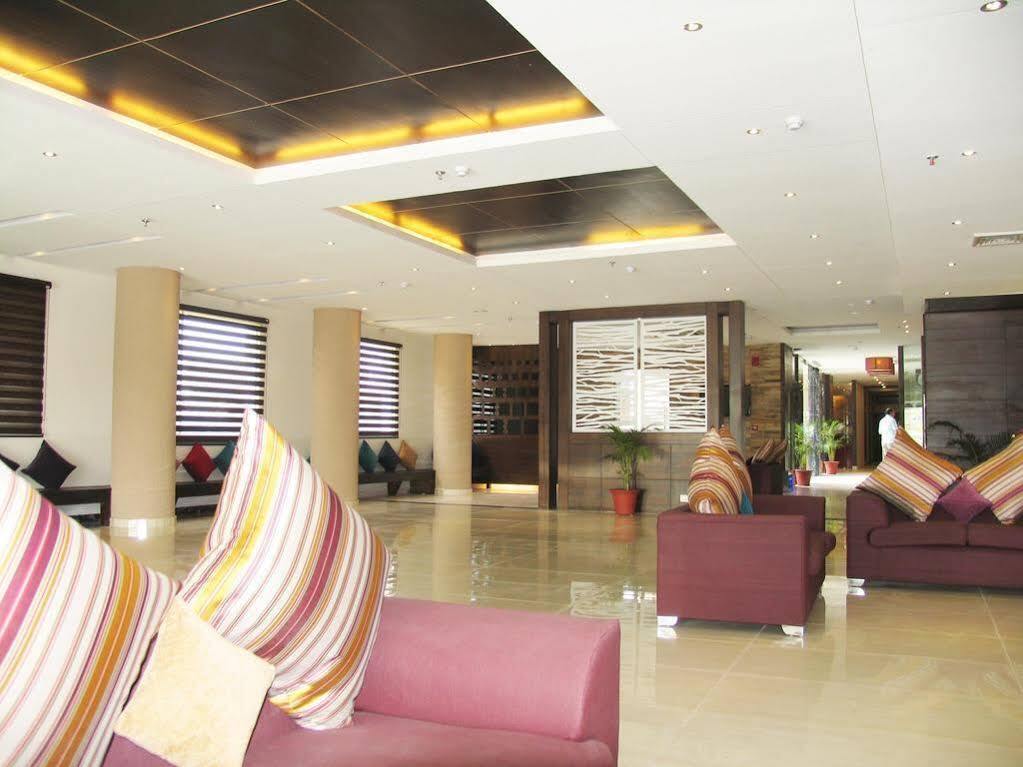 Tulip Hotel 4*